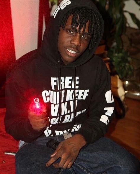 Hundreds of profile pictures of Chief Keef, the American rapper, singer, and songwriter known for his influential contributions to the drill music subgenre. . Cheif keef pfp